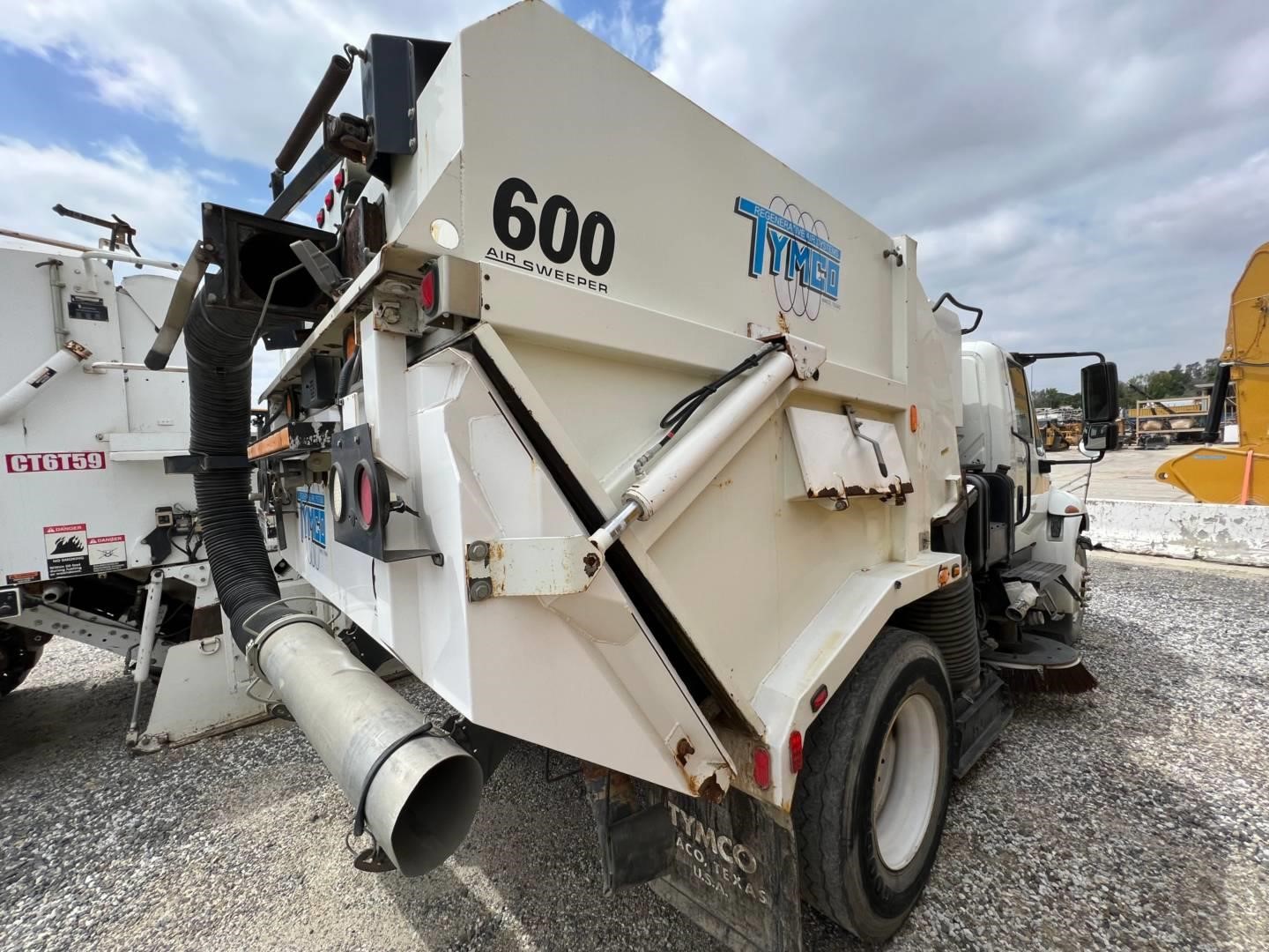 2007 Tymco 600
