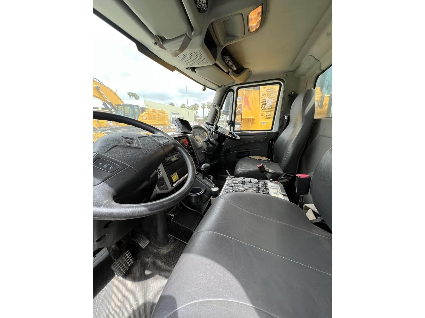 2007 Tymco 600