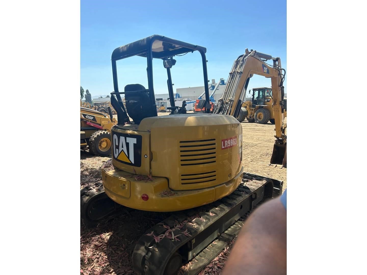 2017 Caterpillar 305.5E2 CR