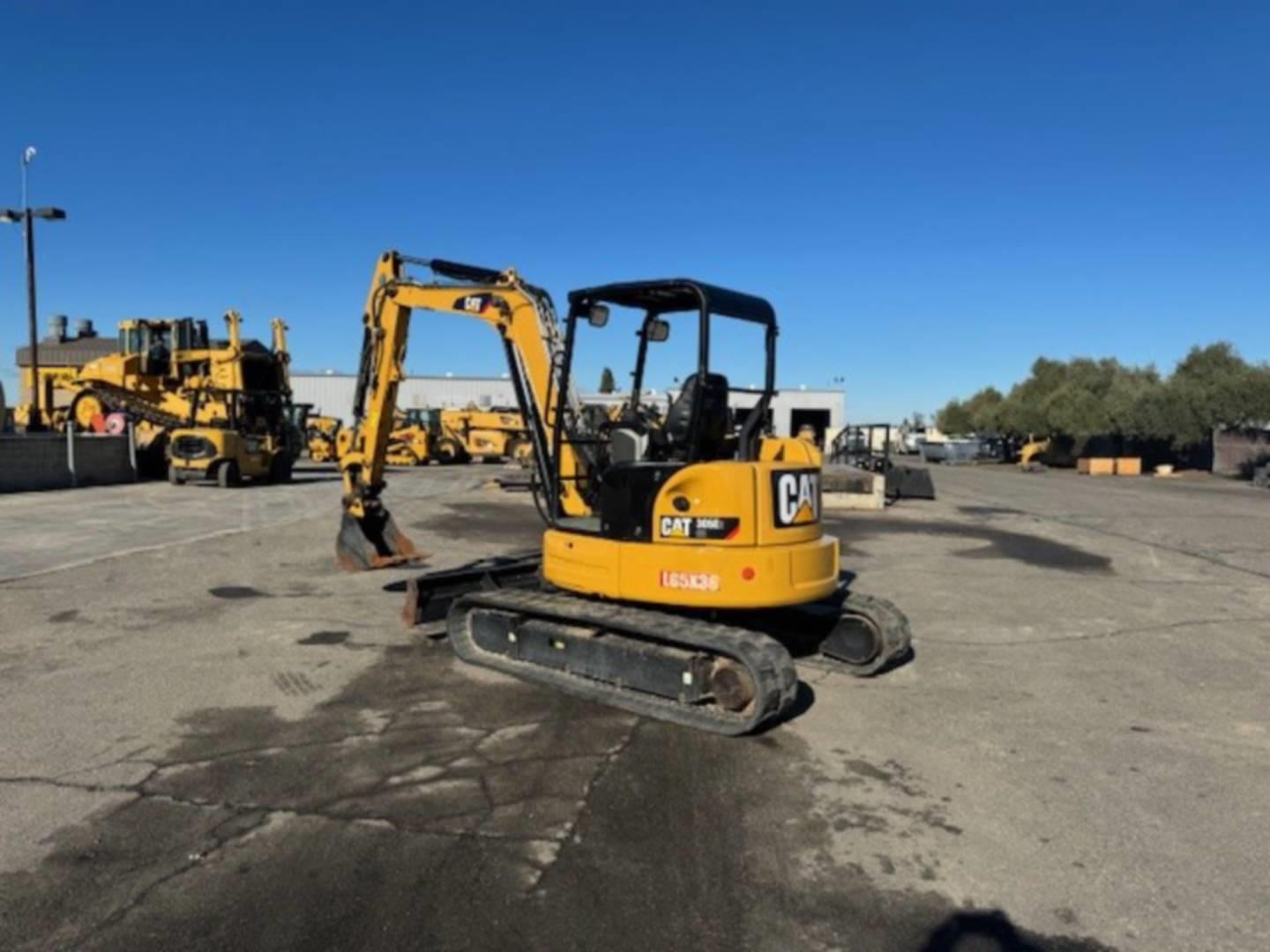 2017 Caterpillar 305E2 CR