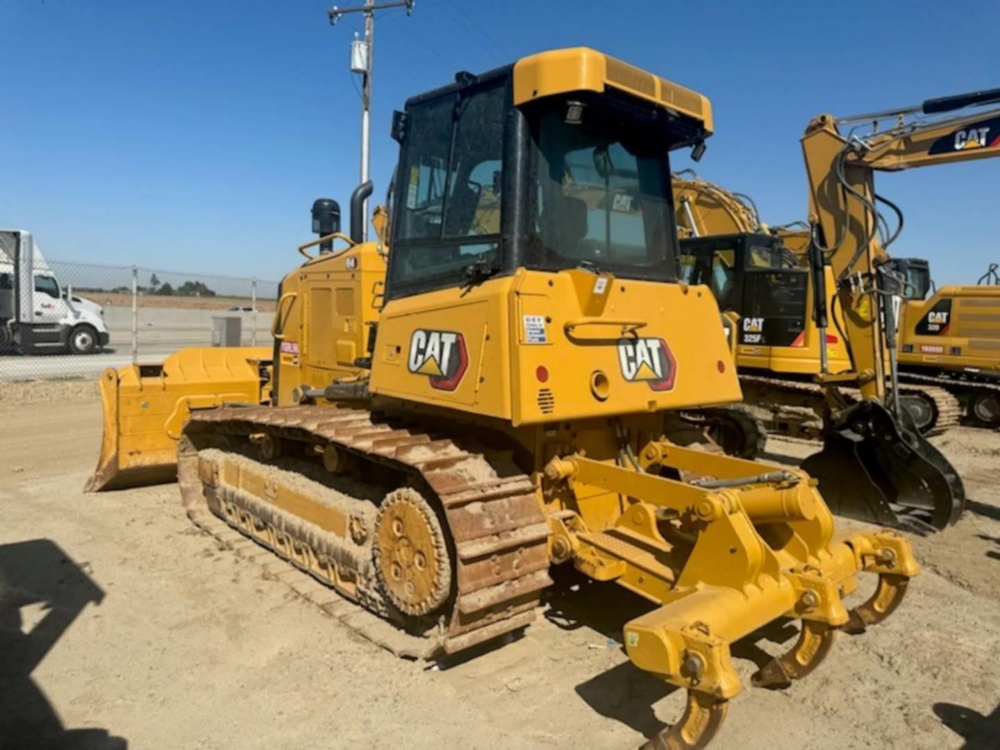 2021 Caterpillar D4