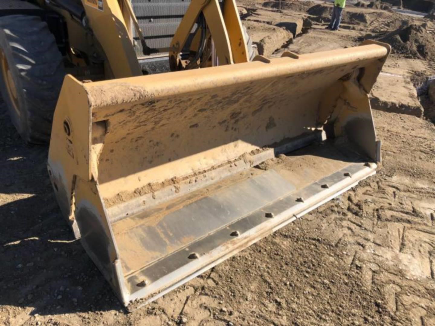 2022 Caterpillar 430