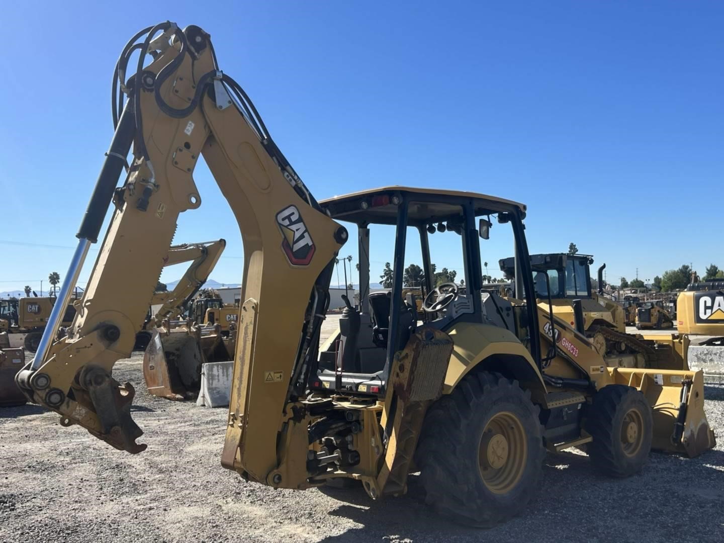 2022 Caterpillar 430