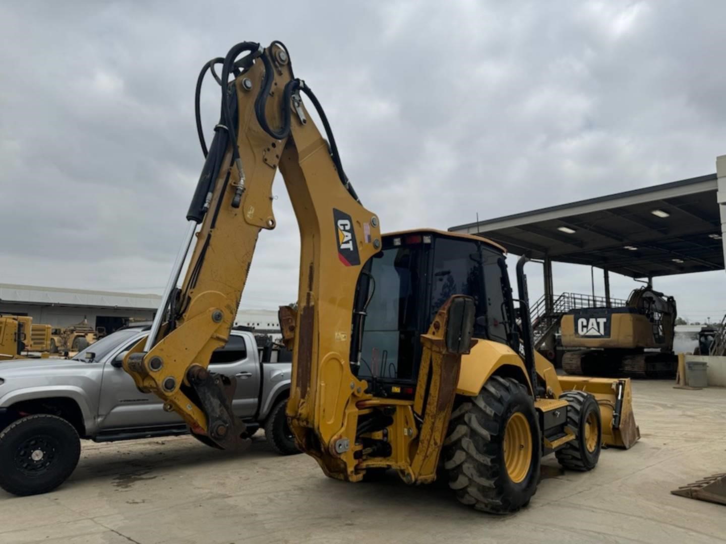 2020 Caterpillar 450