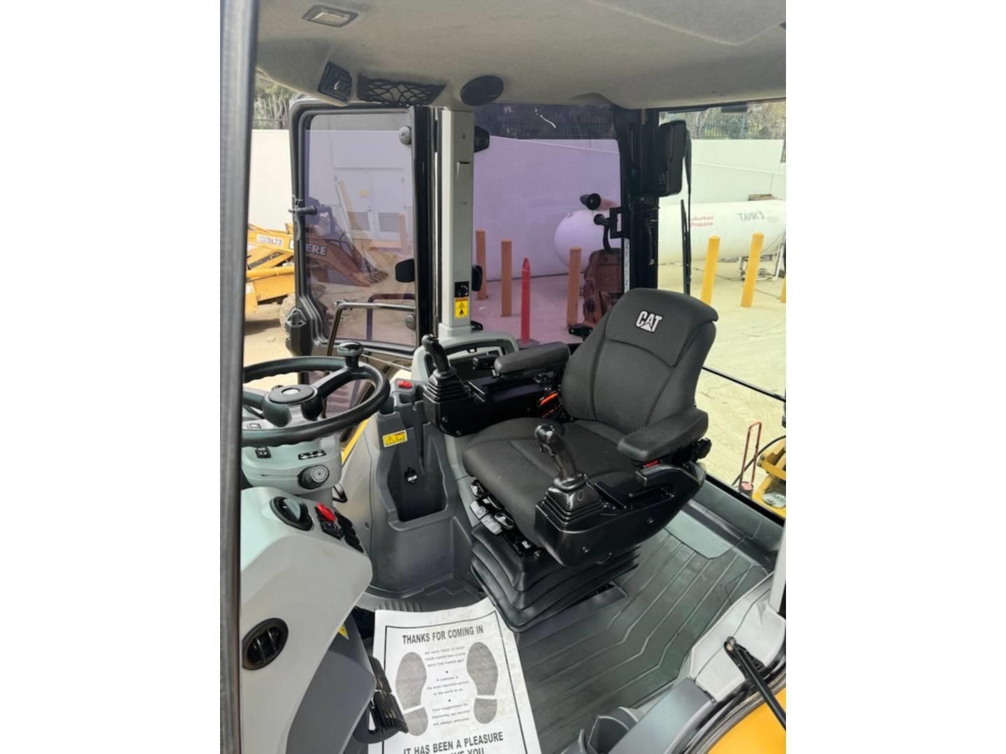 2020 Caterpillar 450