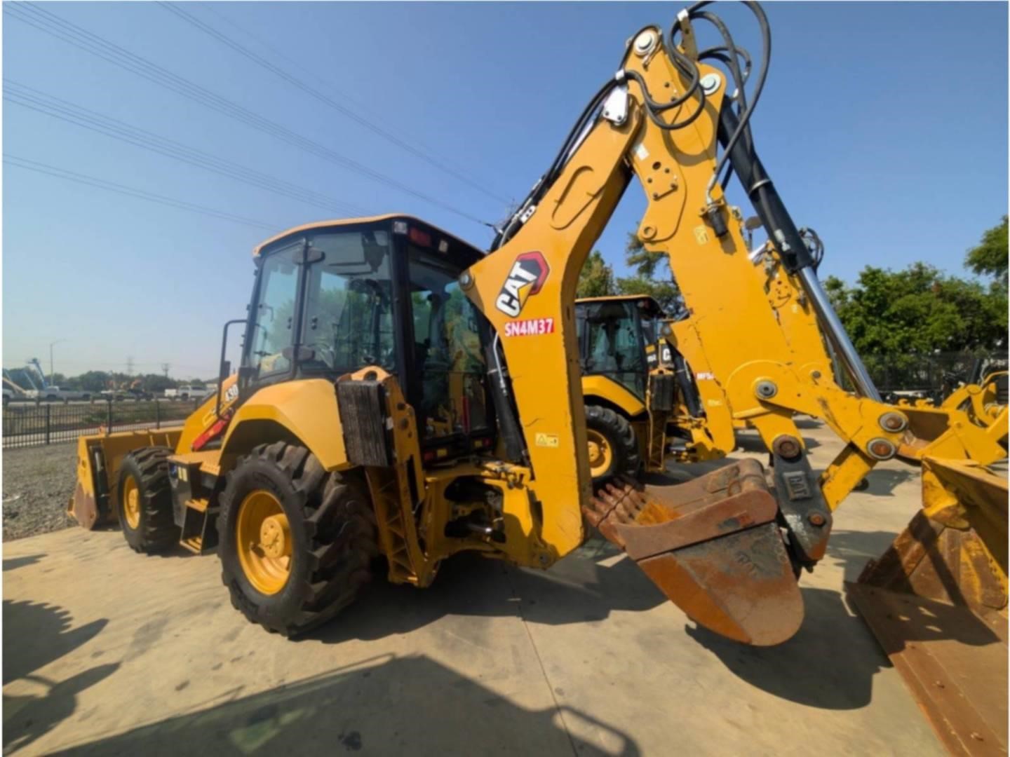 2021 Caterpillar 430