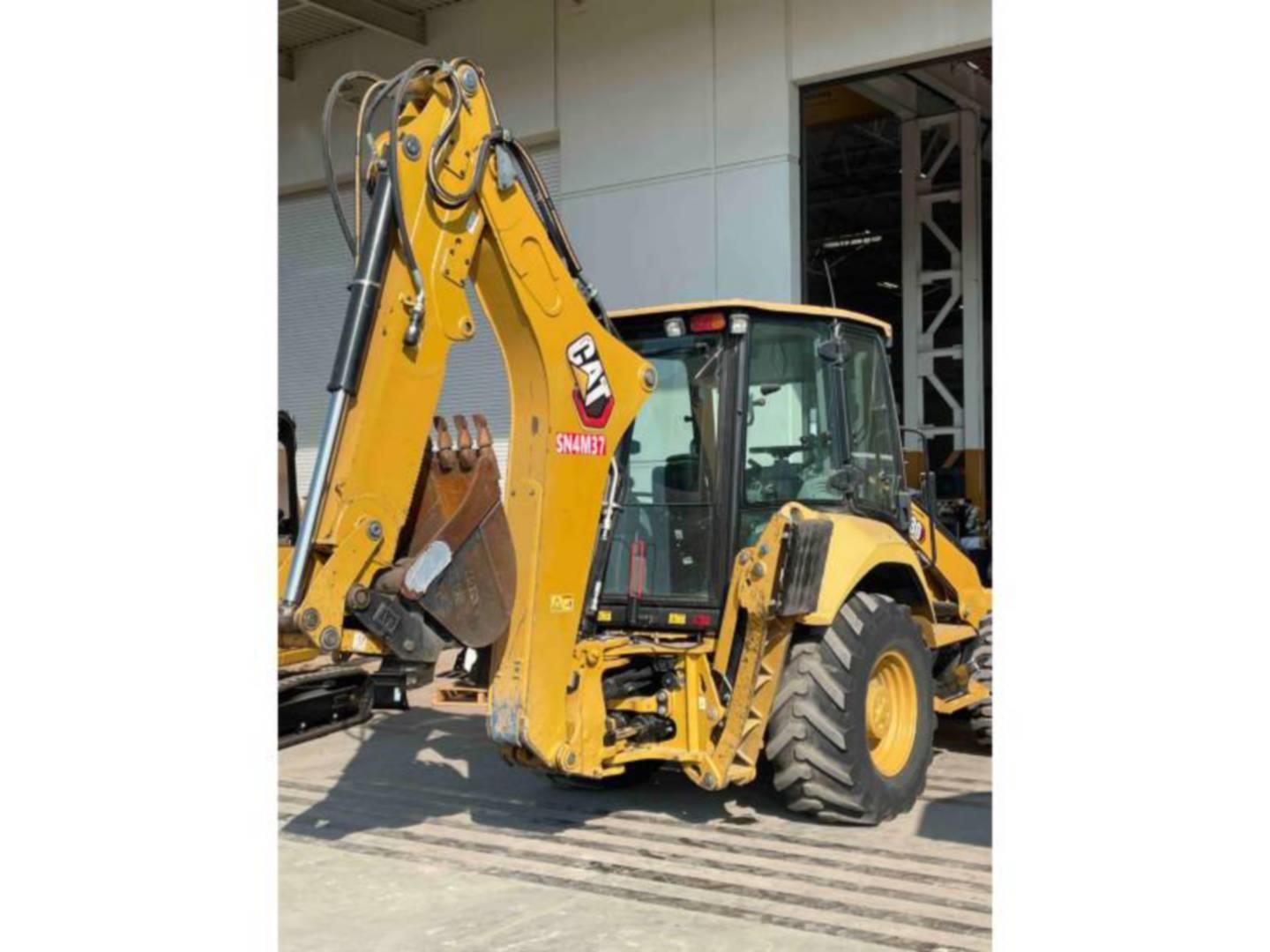 2021 Caterpillar 430