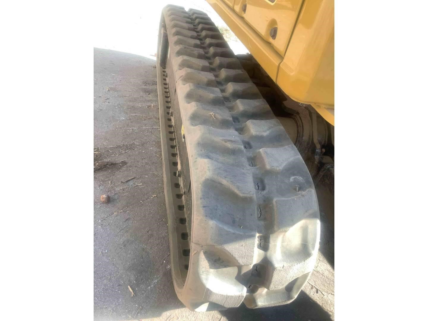 2023 Caterpillar 301.7D