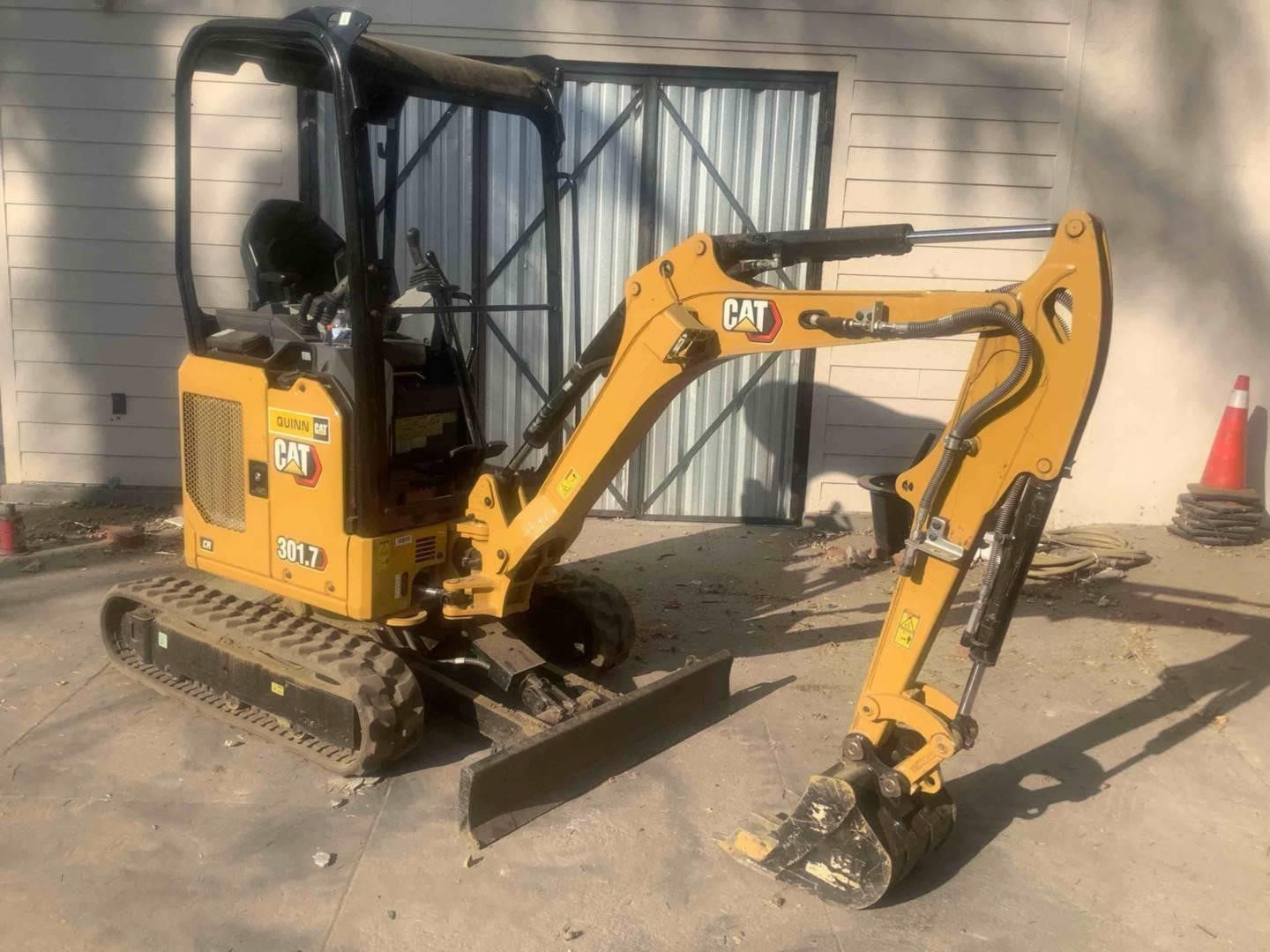 2023 Caterpillar 301.7D