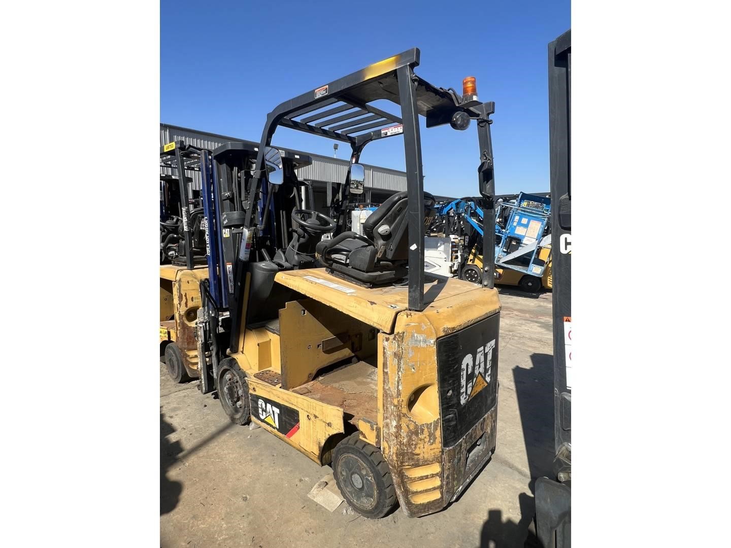 2018 Caterpillar EC25N2