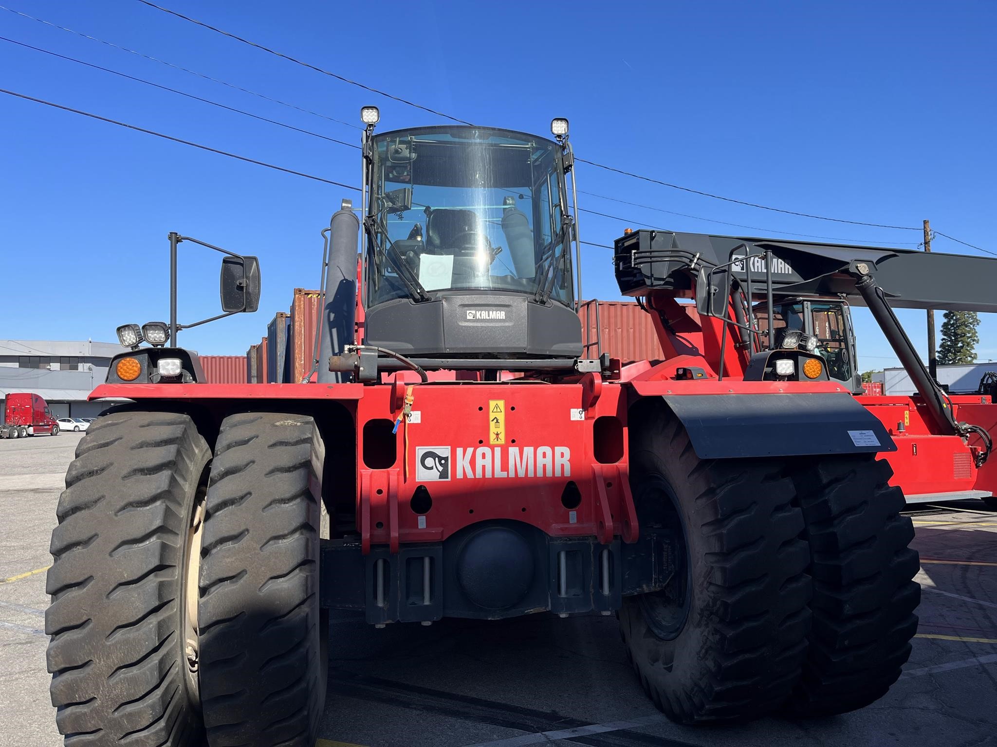 2023 Kalmar DCG410GS