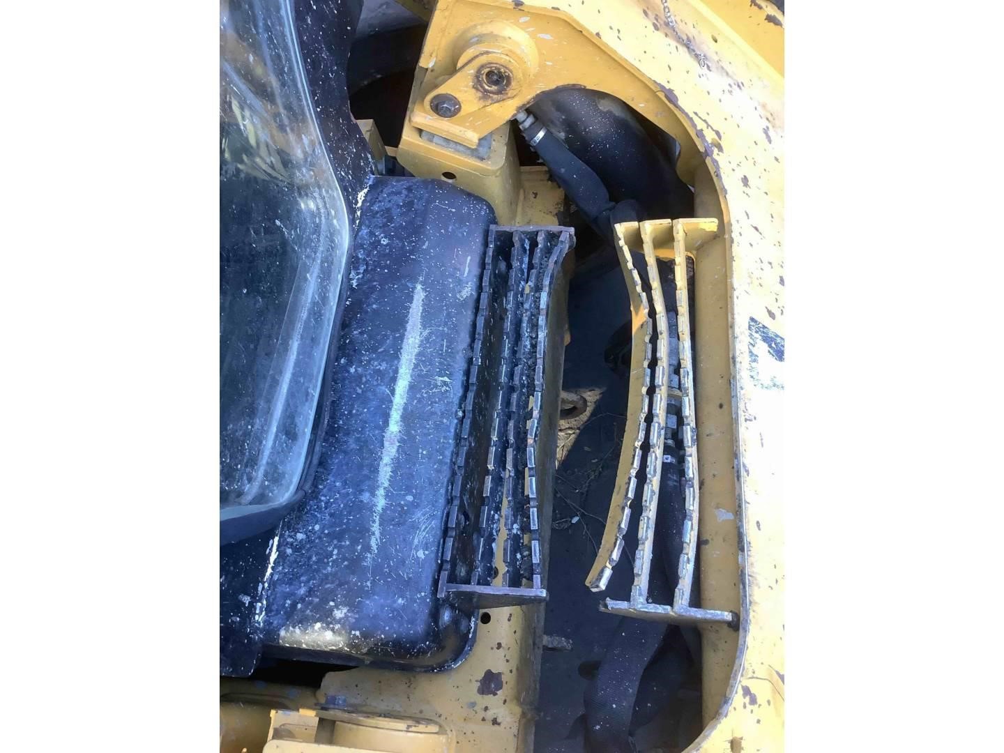 2017 Caterpillar 272D XHP