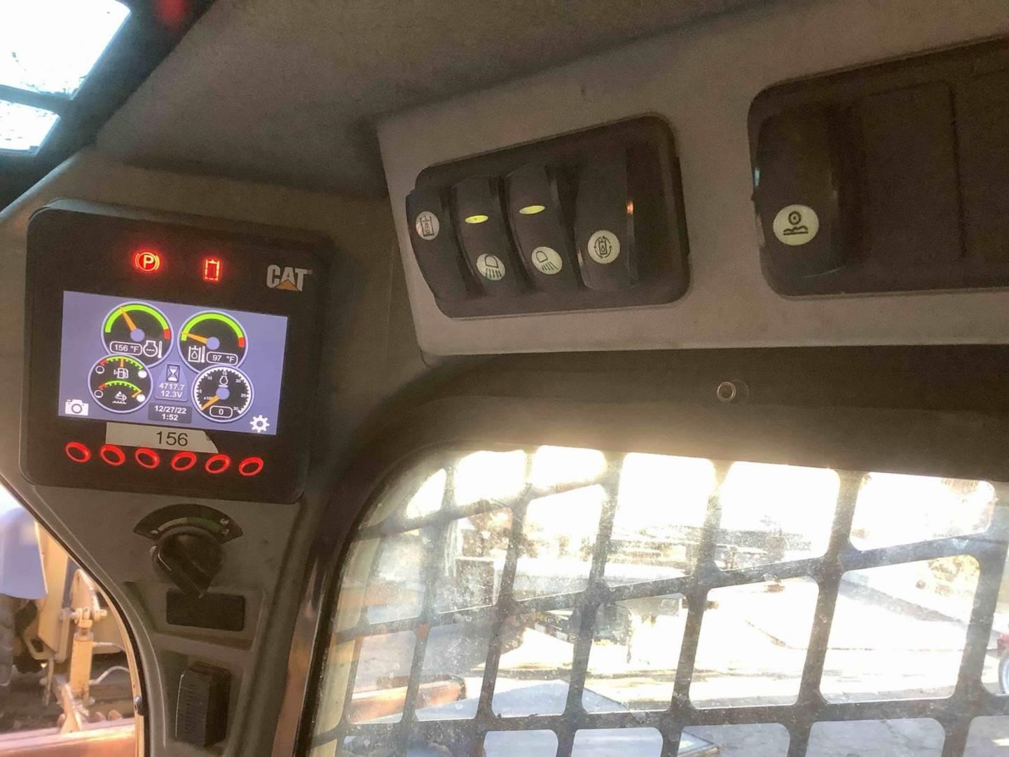 2017 Caterpillar 272D XHP