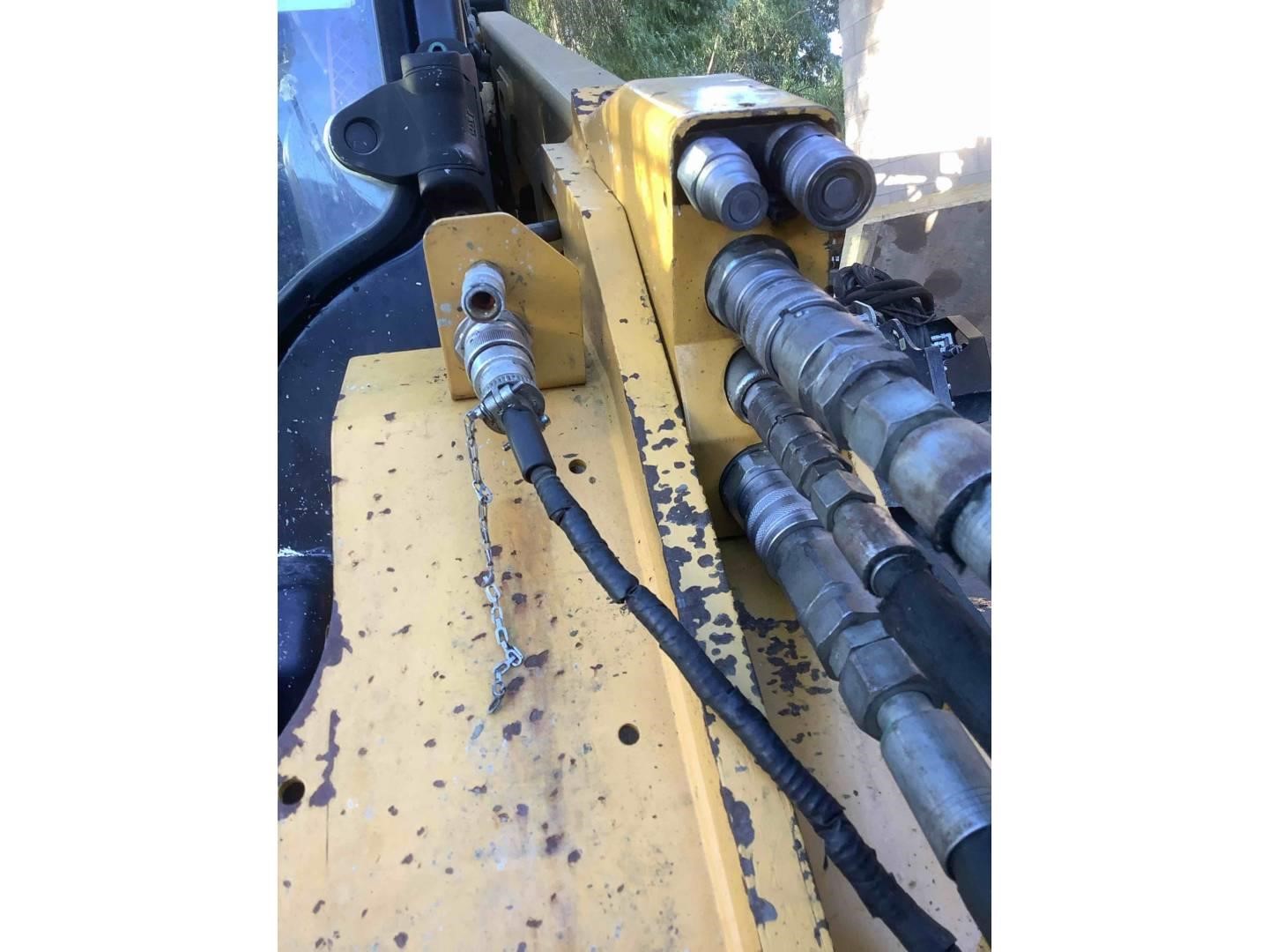 2017 Caterpillar 272D XHP