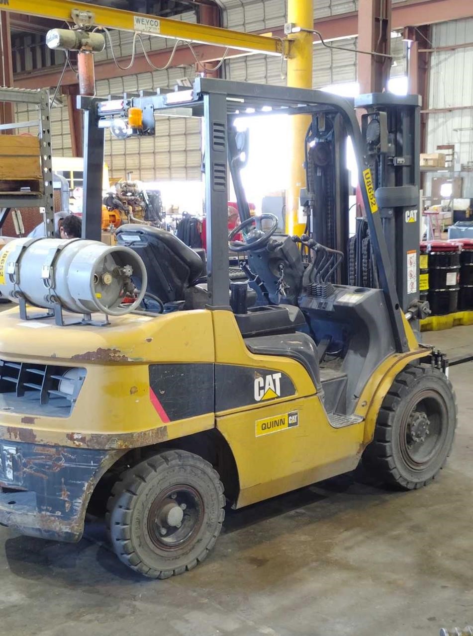 2019 Caterpillar GP30N