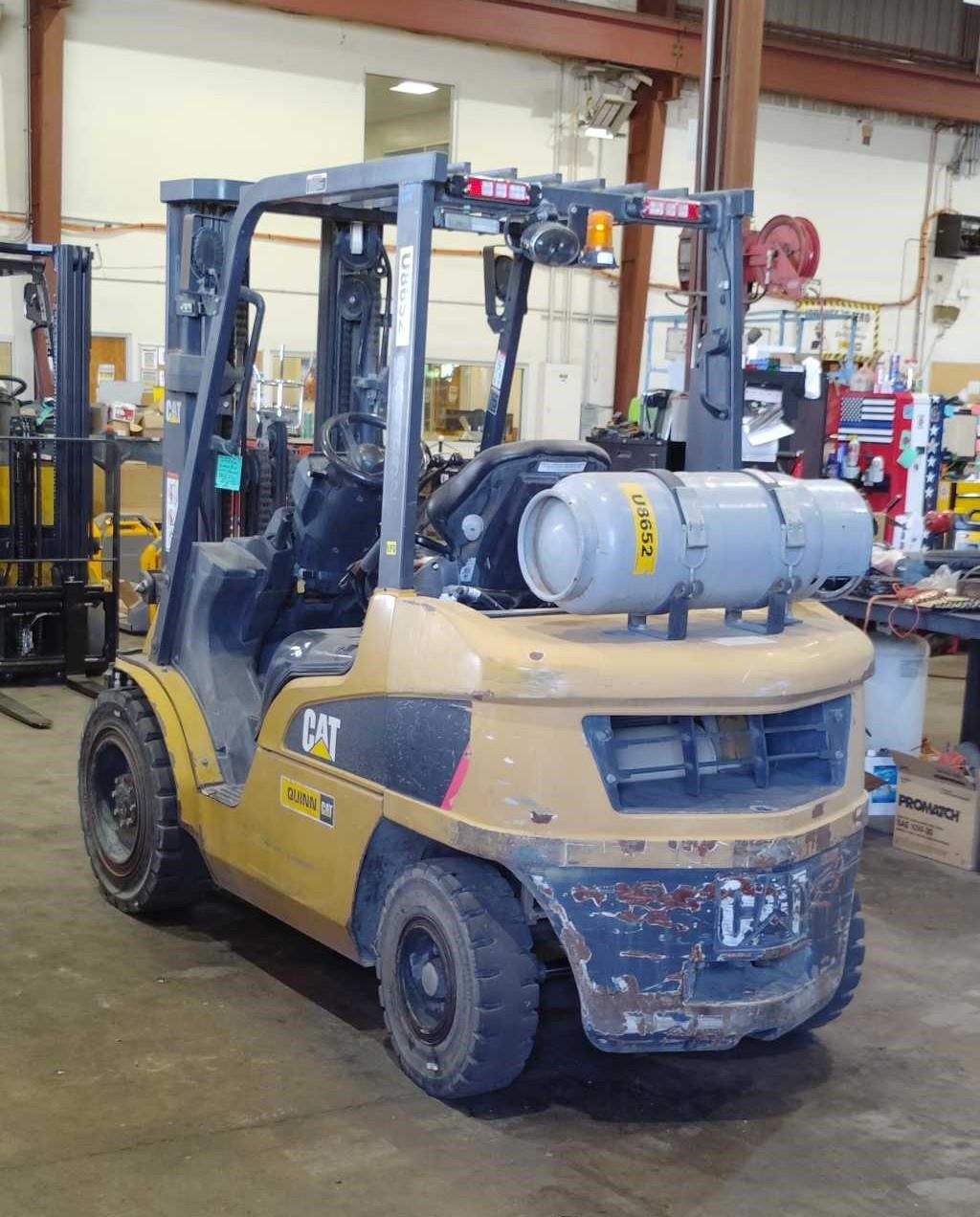 2019 Caterpillar GP30N