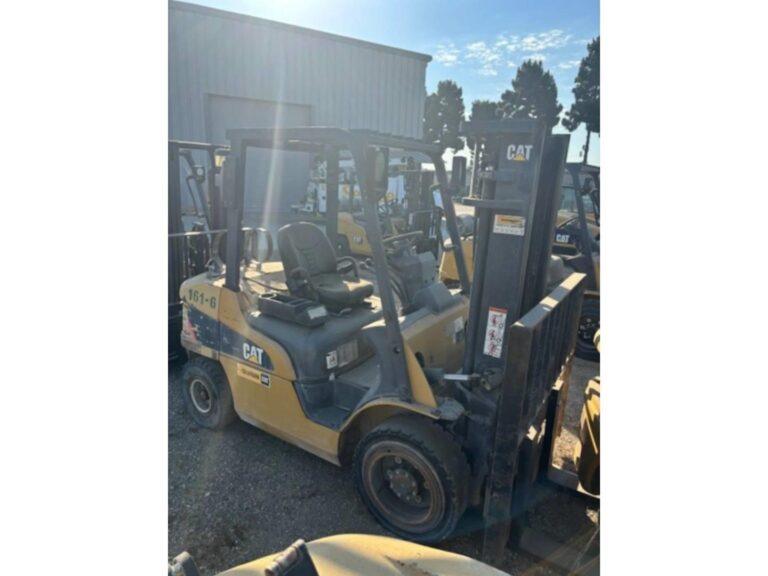 2016 Caterpillar GP30N