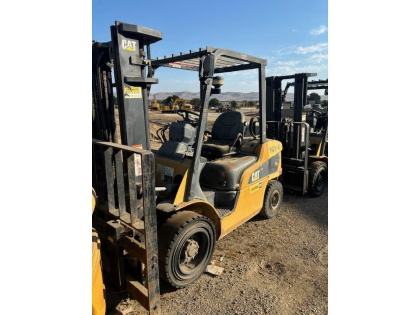 2016 Caterpillar GP30N
