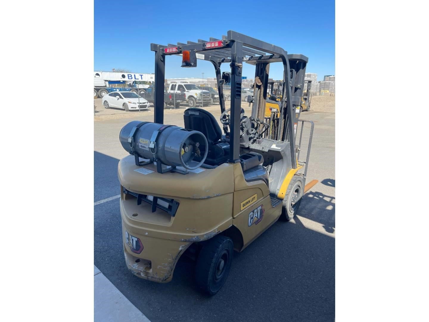 2021 Caterpillar GP25N