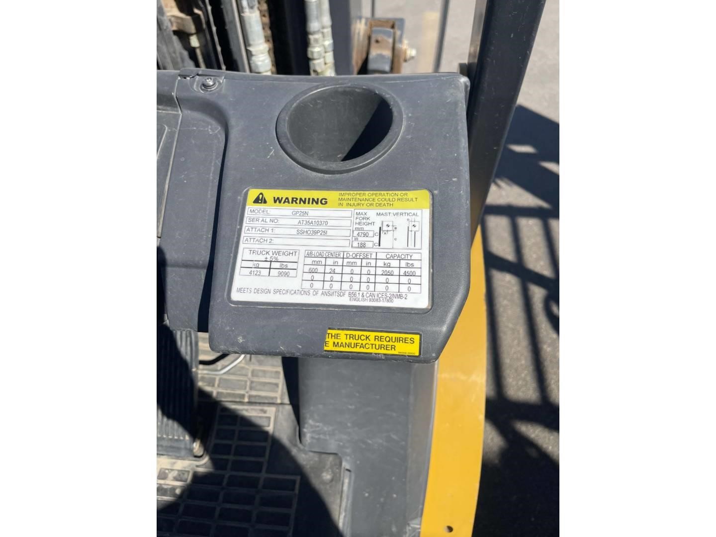2021 Caterpillar GP25N