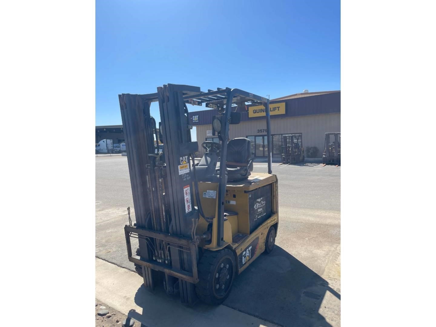 2018 Caterpillar EC25N2
