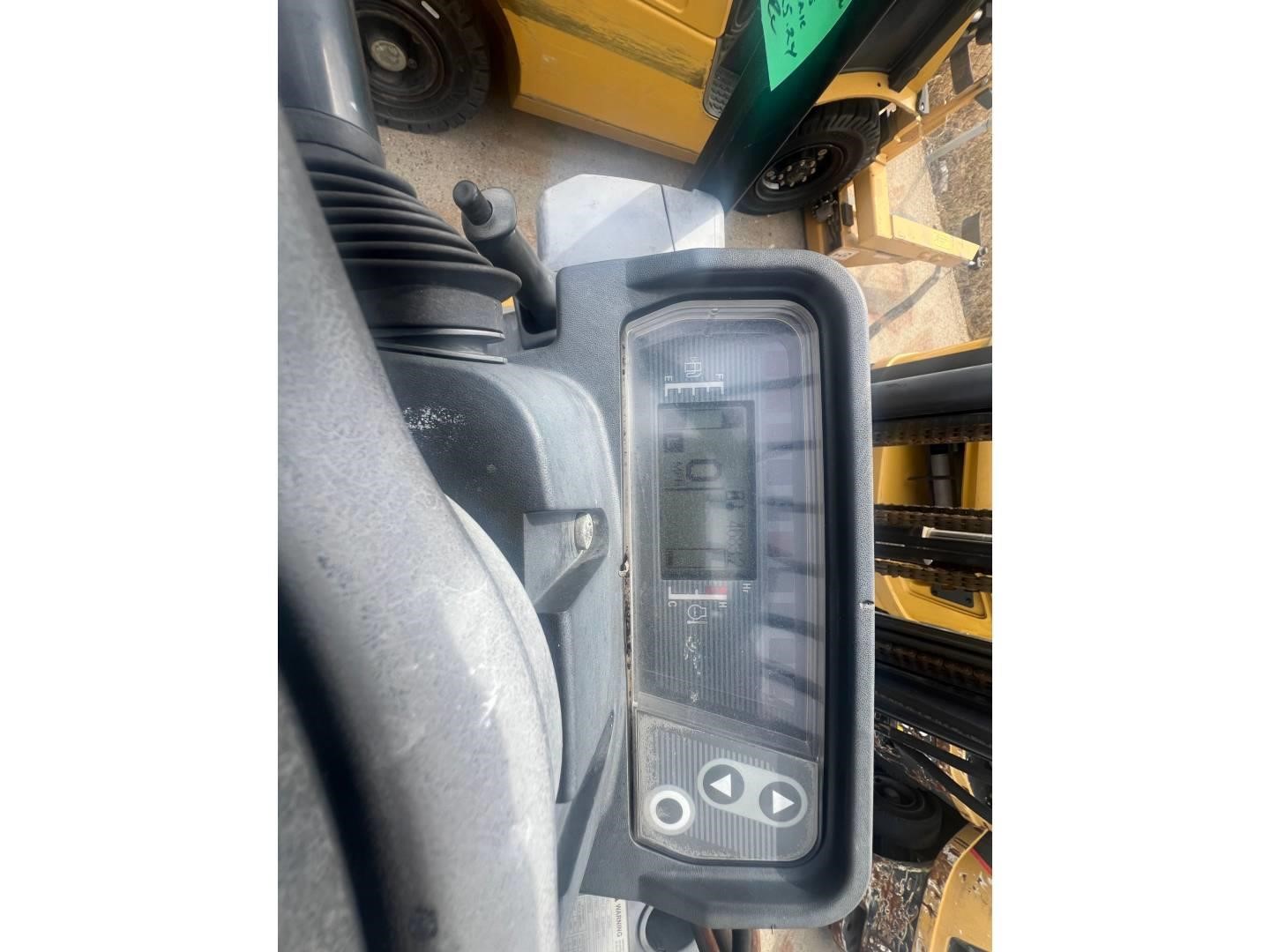 2017 Caterpillar GP25N