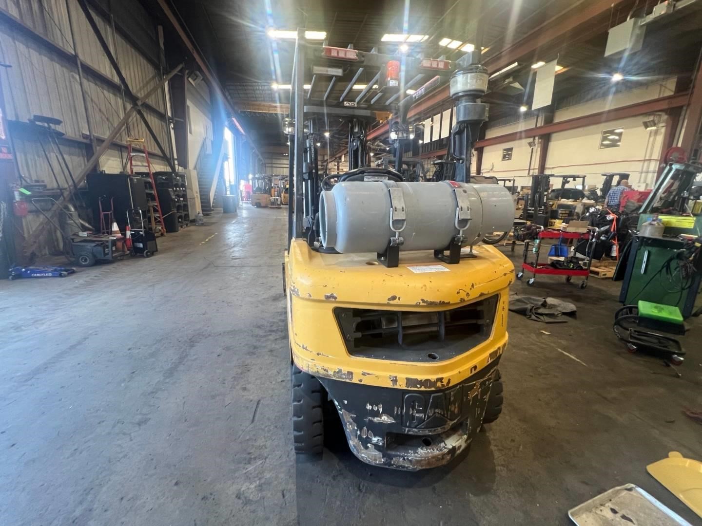 2020 Caterpillar GP25N