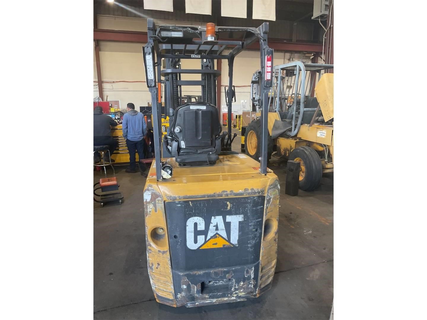 2019 Caterpillar EC30N2
