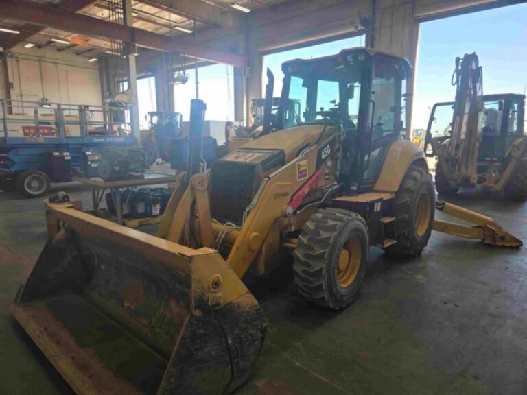 2020 Caterpillar 450