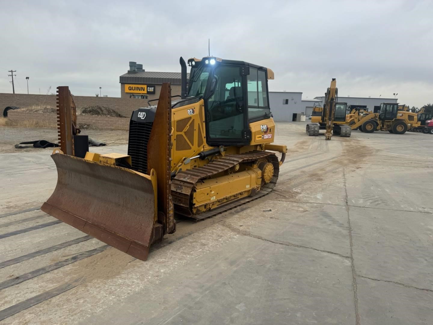 2021 Caterpillar D2