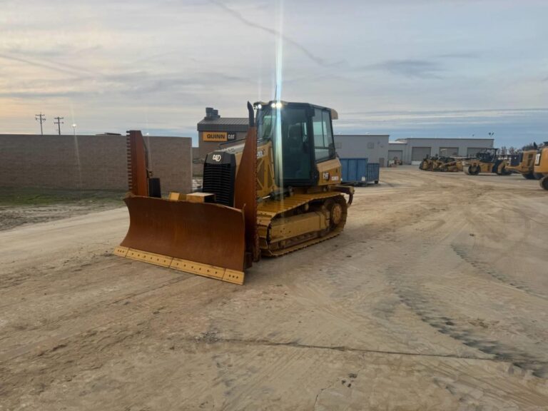 2021 Caterpillar D2