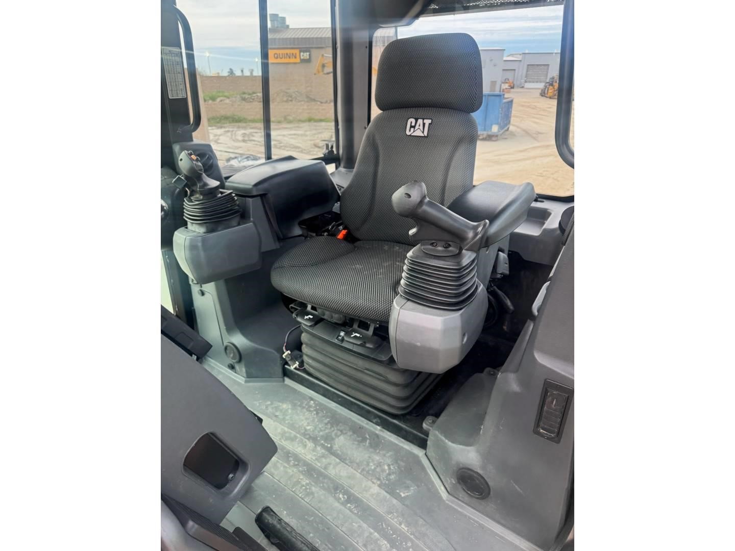 2021 Caterpillar D2