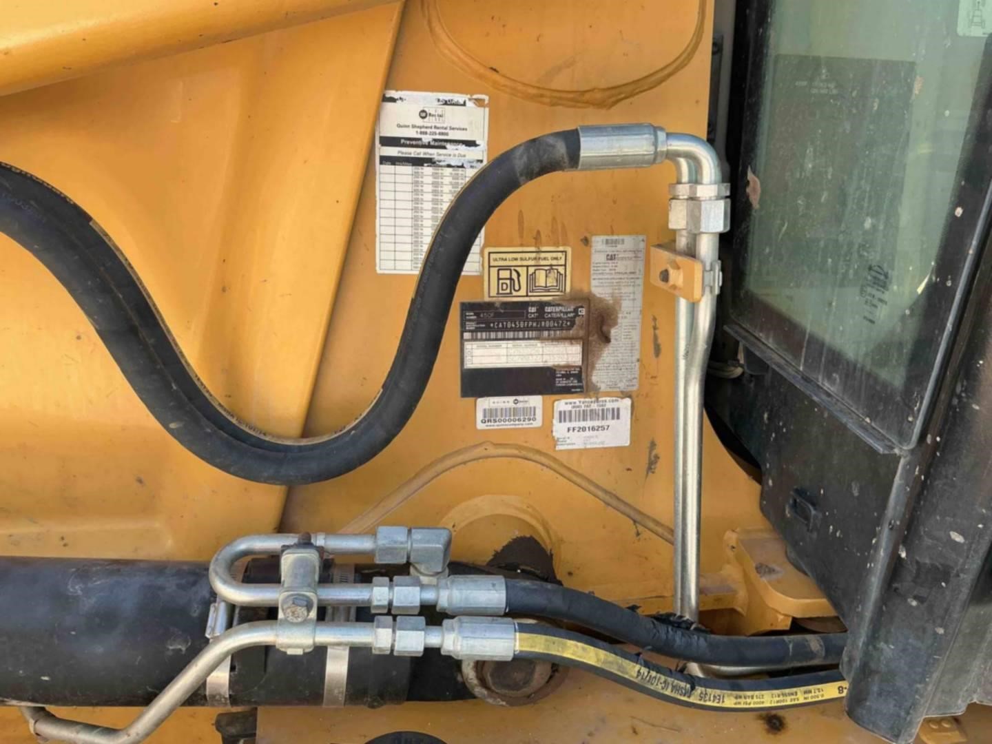 2015 Caterpillar 450F