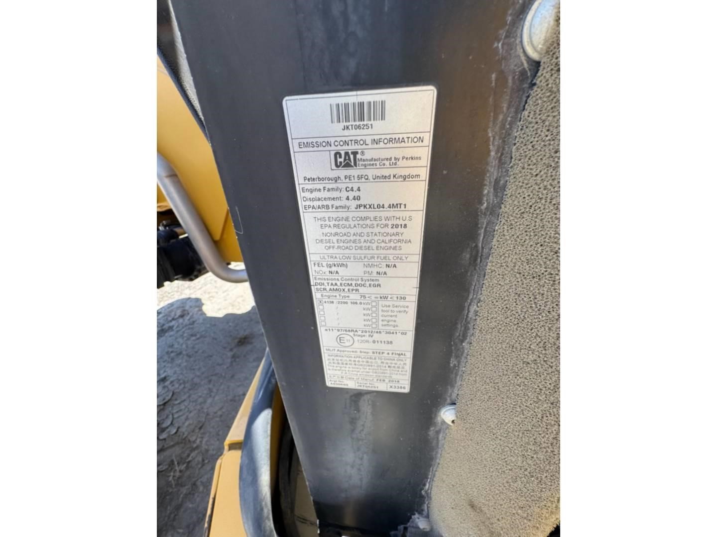 2018 Caterpillar TL1055D