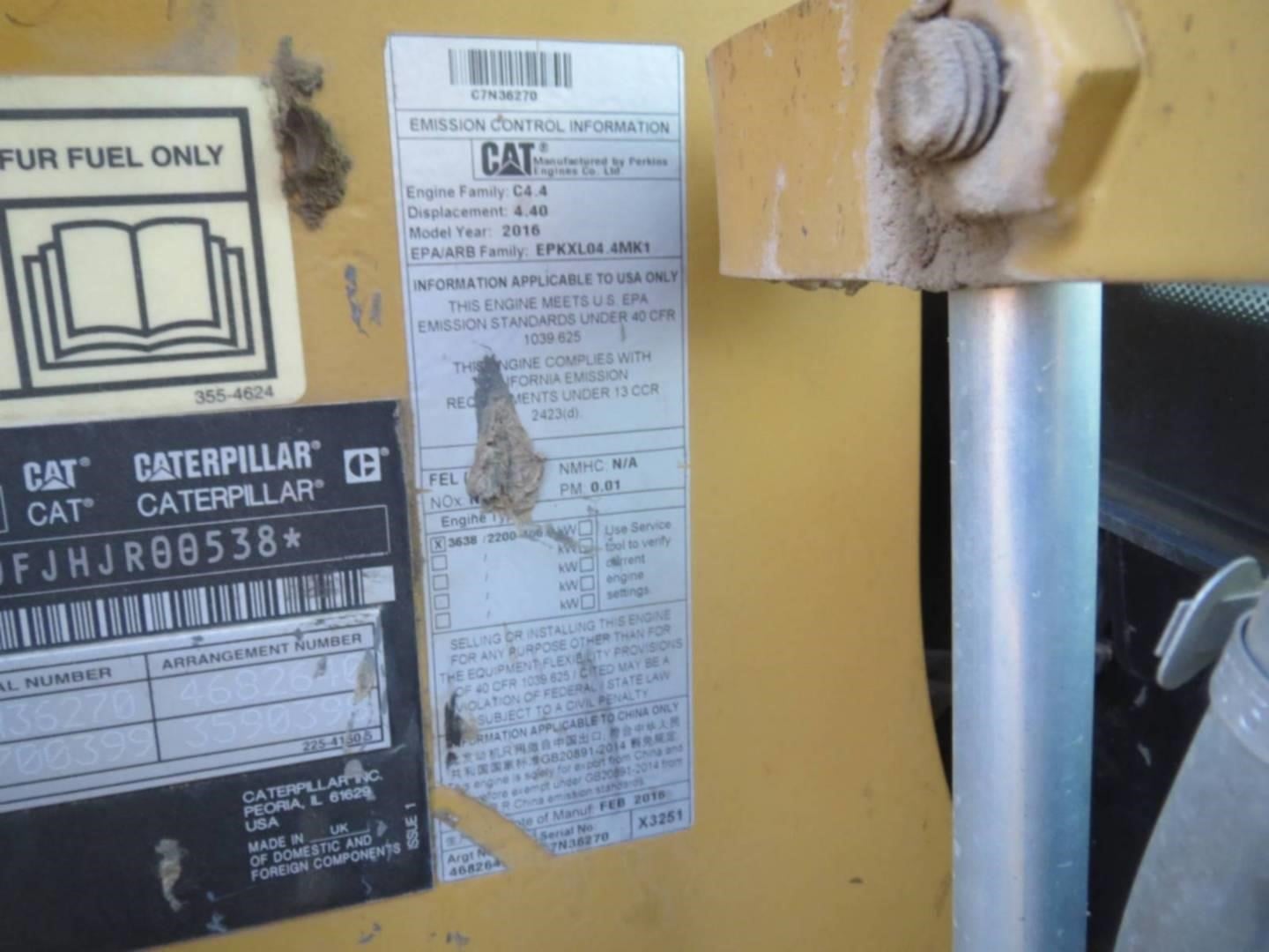 2016 Caterpillar 450F