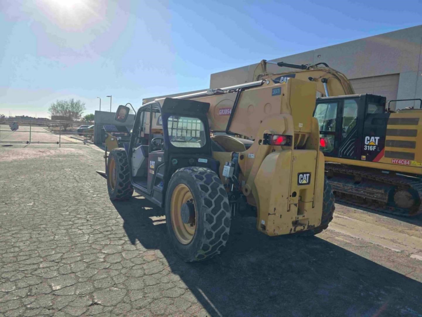 2018 Caterpillar TL1255D