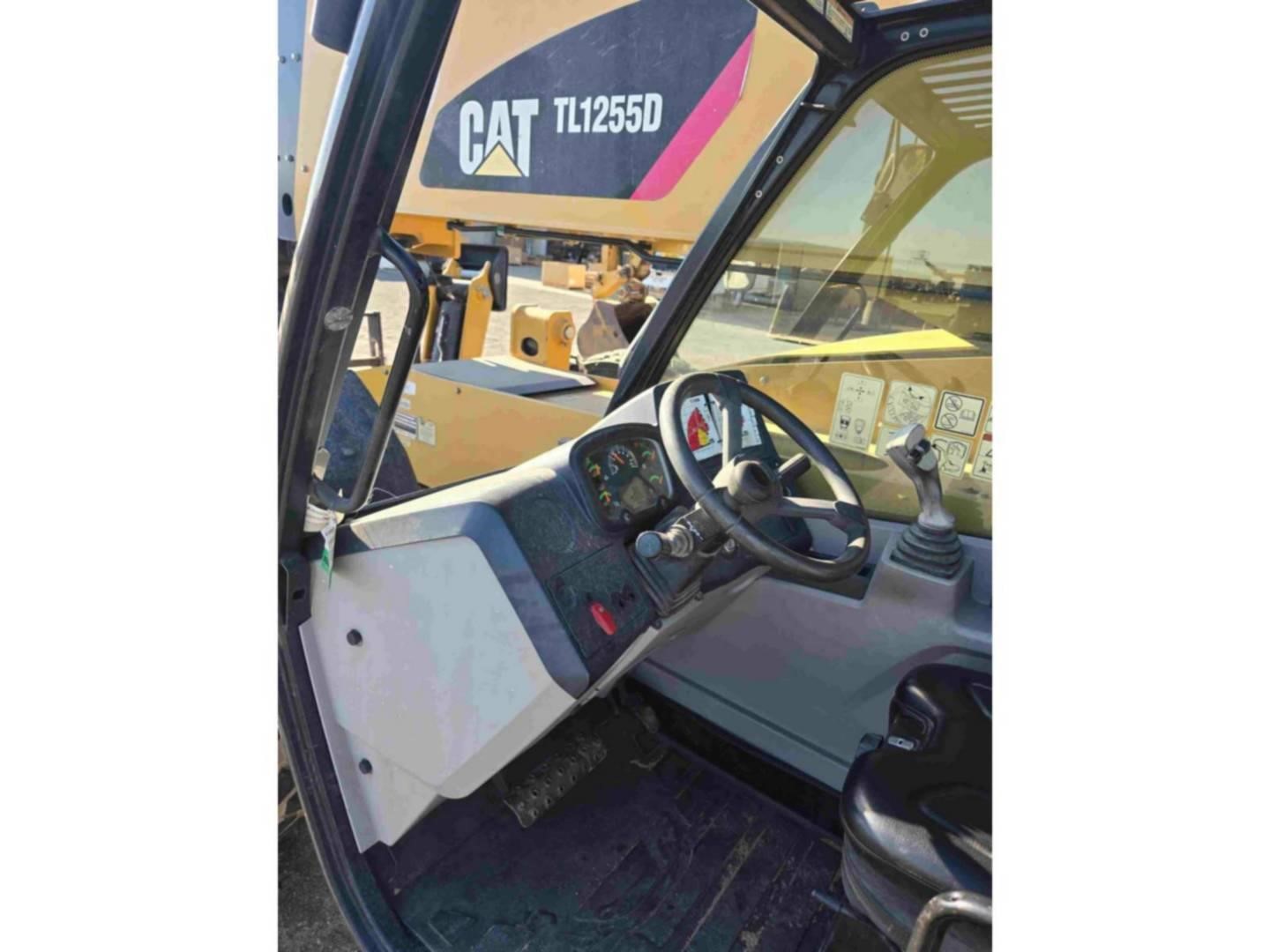 2018 Caterpillar TL1255D