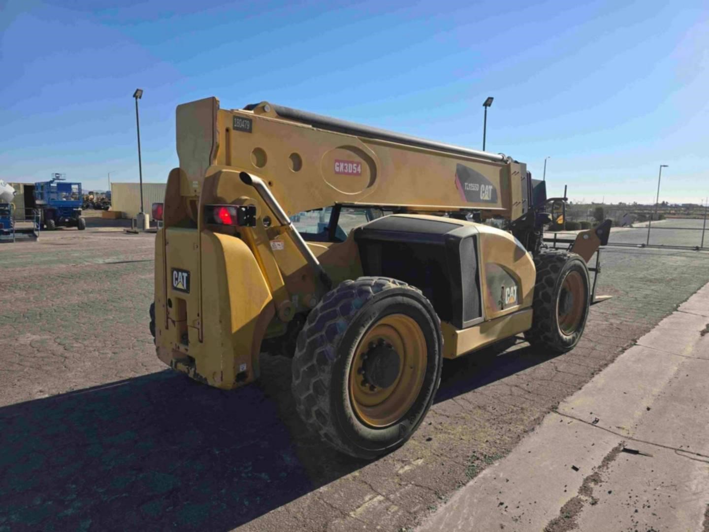 2018 Caterpillar TL1255D