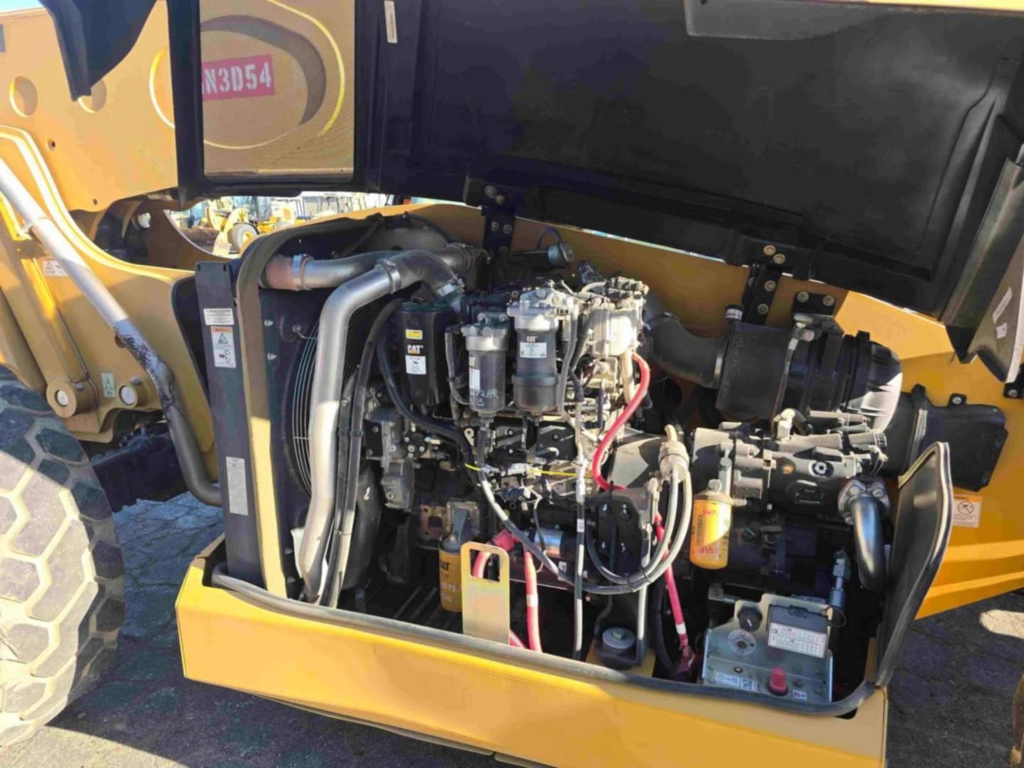 2018 Caterpillar TL1255D
