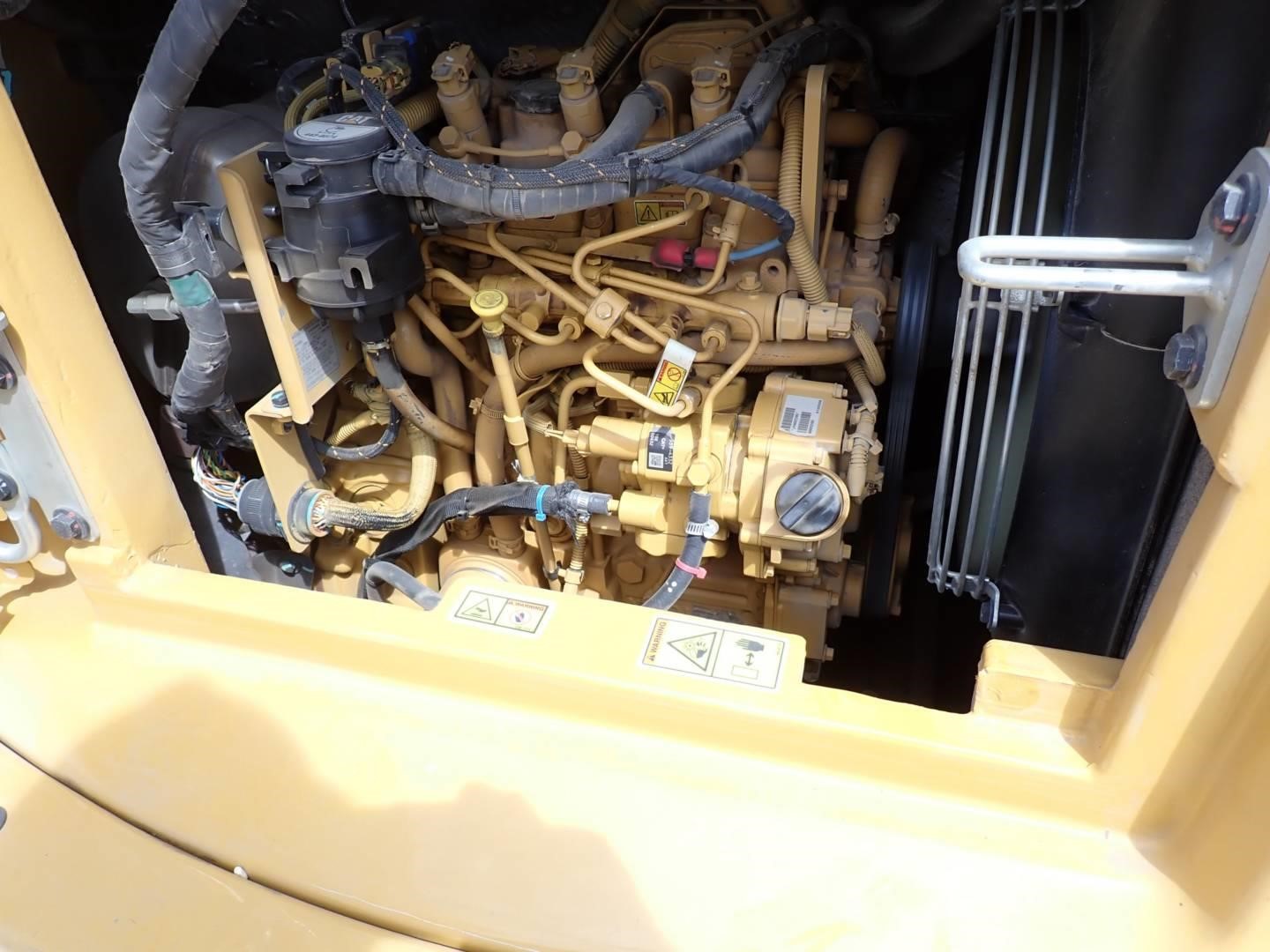 2022 Caterpillar 304