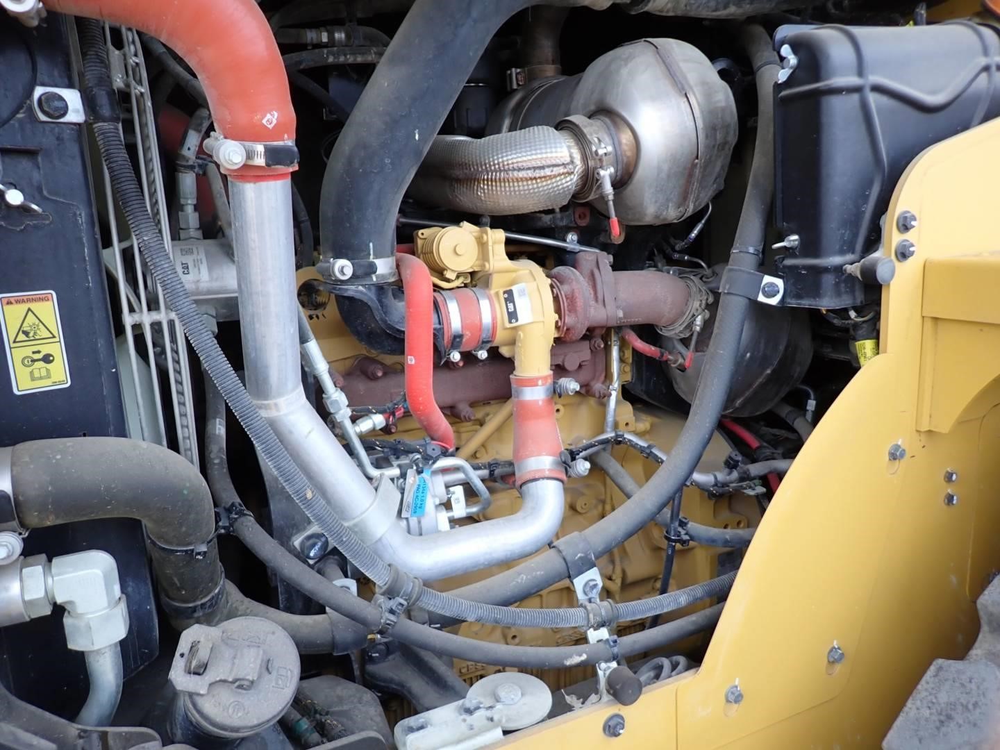 2022 Caterpillar 920