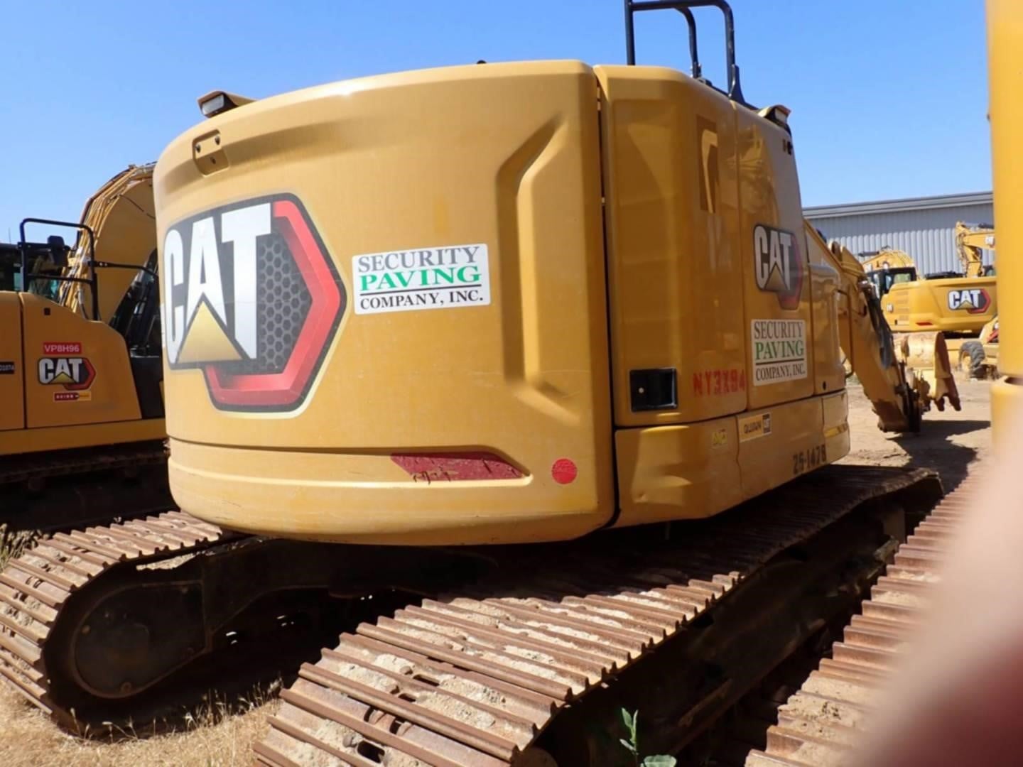 2024 Caterpillar 325