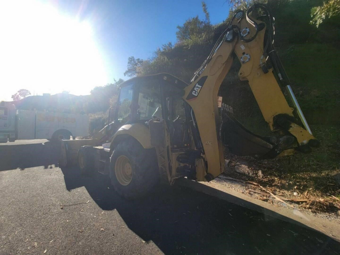 2019 Caterpillar 430F2