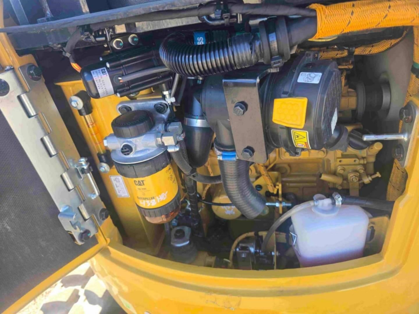 2022 Caterpillar 301.7D