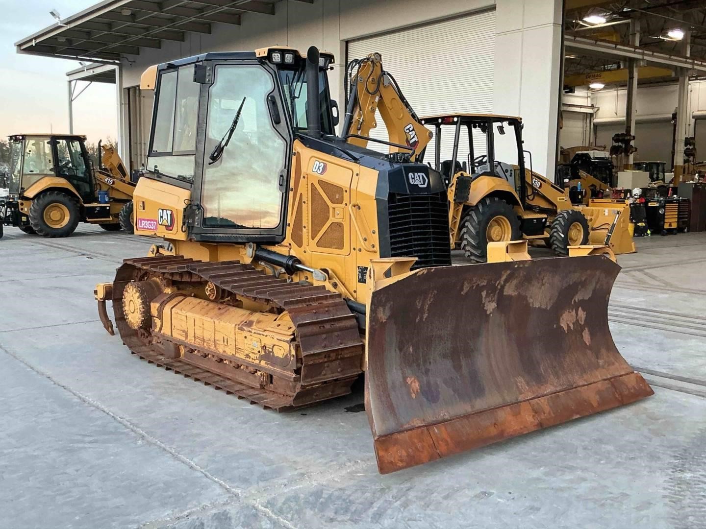 2021 Caterpillar D3
