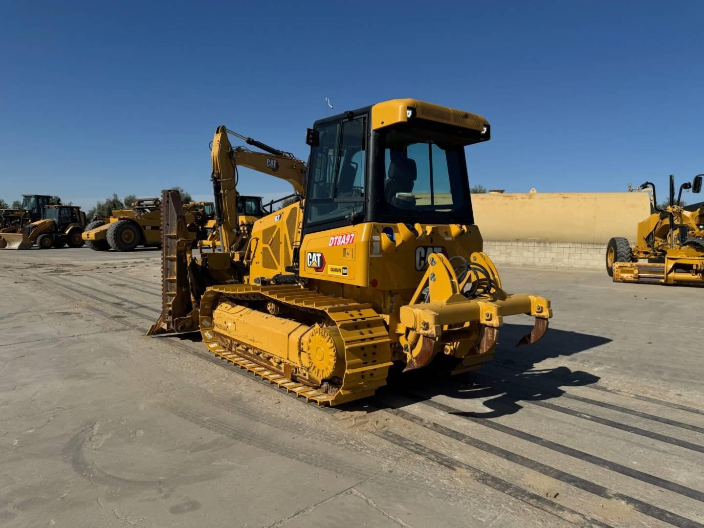2021 Caterpillar D3