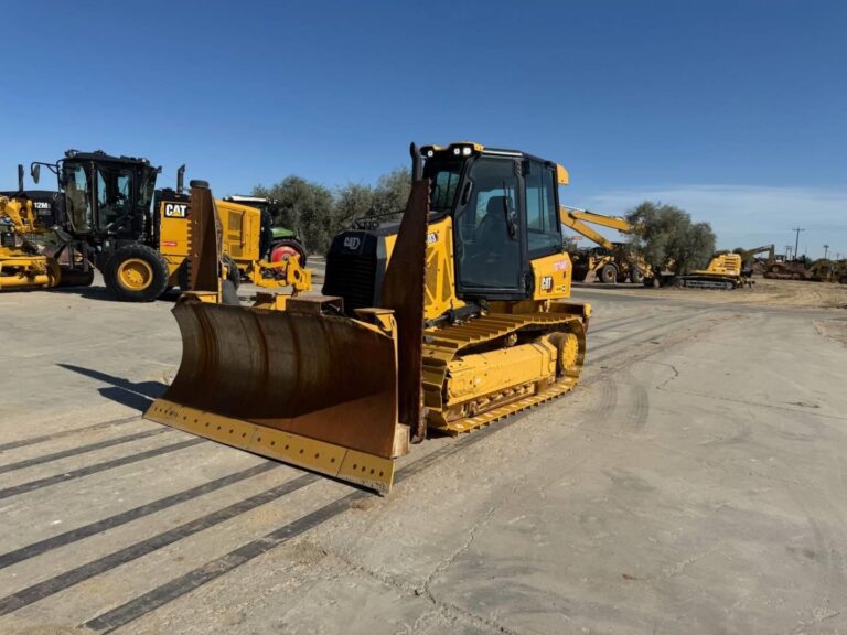 2021 Caterpillar D3