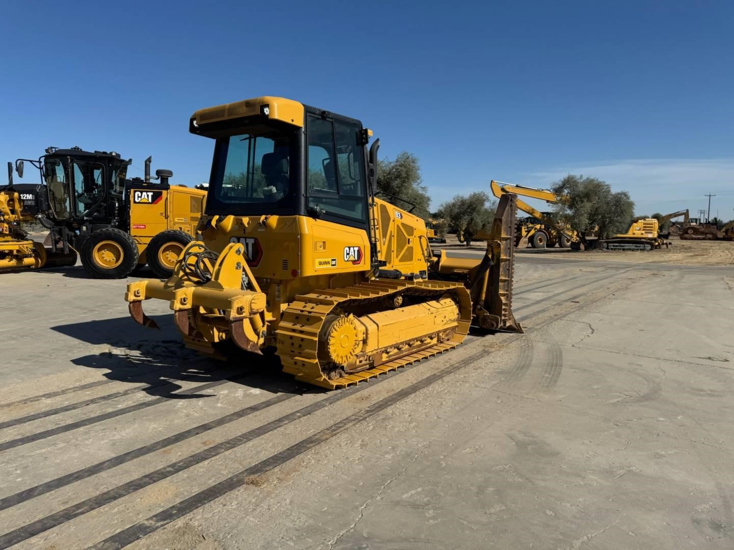 2021 Caterpillar D3