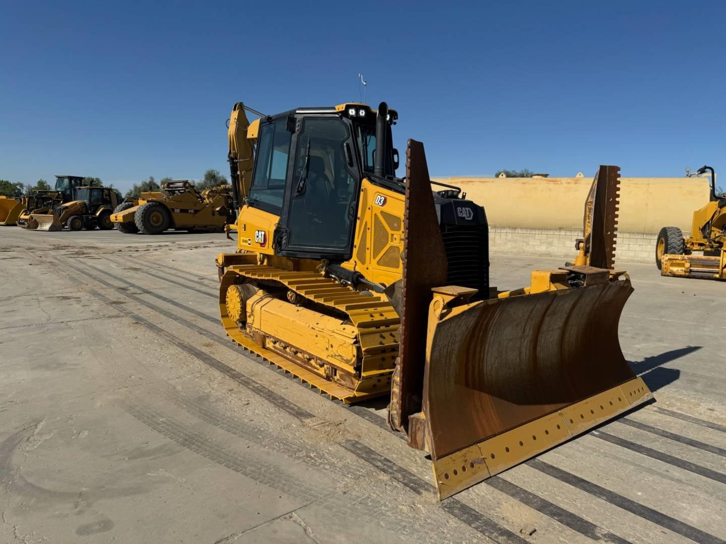 2021 Caterpillar D3