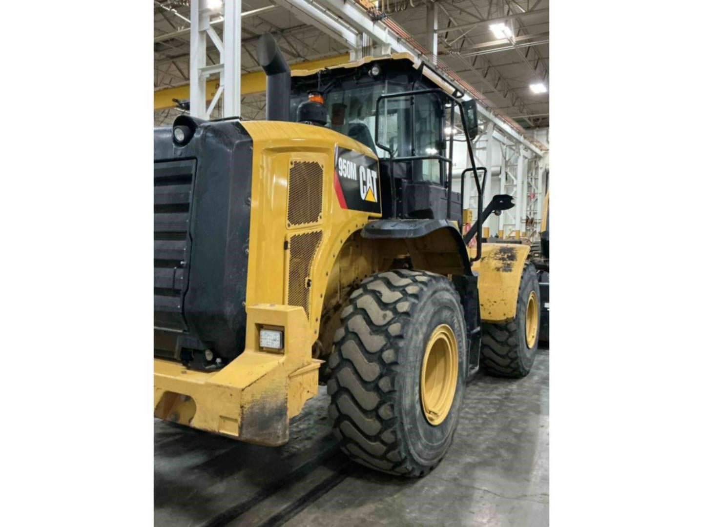 2019 Caterpillar 950M
